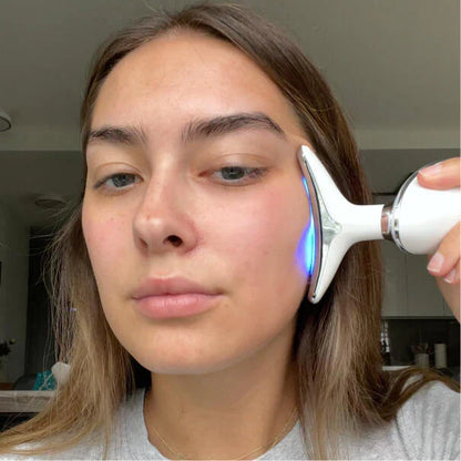 Nuvella – Îngrijire Facială Delicată Ca un Nor